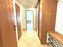 Pronájem bytu 2+kk, Praha - Záběhlice, Přespolní, 43 m2