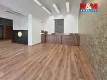 Pronájem obchodního prostoru, Teplice, U nádraží, 57 m2