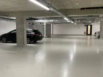 Pronájem garážového stání, Brno, Ghegova, 13 m2