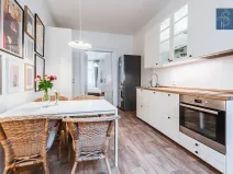 Prodej bytu 2+kk, Praha - Vyšehrad, Neklanova, 42 m2