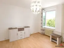 Prodej bytu 1+kk, Praha - Letňany, Místecká, 25 m2