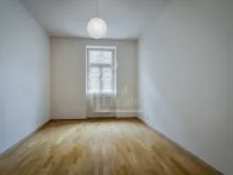 Pronájem bytu 2+kk, Praha - Holešovice, Komunardů, 47 m2