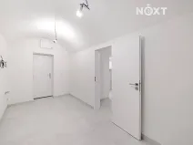 Prodej bytu 2+kk, Praha - Vysočany, Kolmá, 23 m2