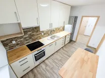 Pronájem bytu 2+1, Brno, Merhautova, 61 m2