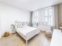 Pronájem bytu 1+kk, Brno, Bratislavská, 32 m2