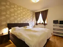 Pronájem bytu 2+kk, Praha - Košíře, Linhartova, 76 m2