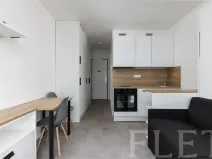 Pronájem bytu 1+kk, Praha - Smíchov, Plzeňská, 20 m2