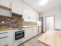 Pronájem bytu 2+1, Brno, Merhautova, 61 m2