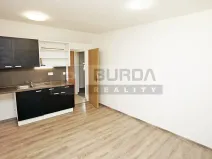 Pronájem bytu 1+kk, Neratovice, 25 m2