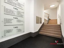 Pronájem kanceláře, Hradec Králové - Pražské Předměstí, Gočárova třída, 24 m2