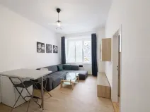 Pronájem bytu 2+kk, Praha, Sokolovská, 50 m2