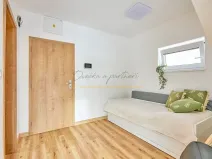 Prodej bytu 1+kk, Černá v Pošumaví, 33 m2