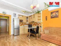 Prodej bytu 2+kk, Pardubice - Svítkov, Dubová, 51 m2