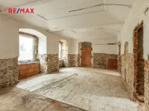 Prodej vícegeneračního domu, Koleč, 404 m2