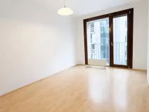 Pronájem bytu 2+kk, Praha - Holešovice, V háji, 54 m2