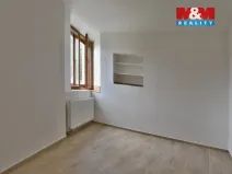 Pronájem bytu 3+kk, Nechanice, Husovo nám., 57 m2