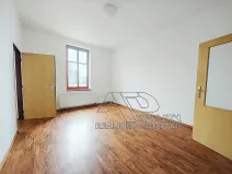 Pronájem atypického bytu, České Budějovice, 54 m2