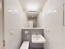 Pronájem bytu 1+kk, Praha - Libeň, Novovysočanská, 25 m2