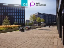 Pronájem kanceláře, Praha - Karlín, Sokolovská, 564 m2