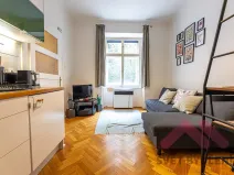 Pronájem bytu 1+1, Praha - Vinohrady, Rejskova, 33 m2