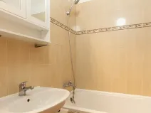 Prodej bytu 2+1, Ostrava, Varenská, 59 m2