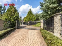 Prodej pozemku pro bydlení, Praha - Lochkov, 1550 m2