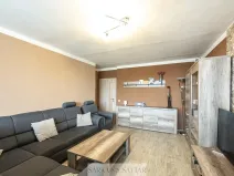 Prodej bytu 3+1, Praha - Řepy, Španielova, 75 m2