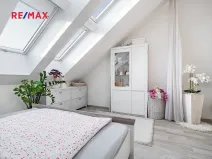 Prodej bytu 1+kk, Tuchoměřice, Ke Kovárně, 53 m2