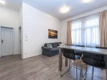 Prodej bytu 2+kk, Praha, Lucemburská, 51 m2