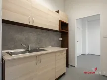 Pronájem kanceláře, Hradec Králové - Slezské Předměstí, Jižní, 18 m2