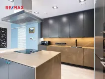 Prodej rodinného domu, Hovorčovice, Na Konci světa, 188 m2