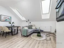 Pronájem bytu 2+kk, Praha - Libeň, Pod Labuťkou, 38 m2