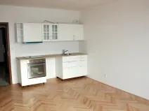 Pronájem bytu 2+kk, Praha - Holešovice, Dělnická, 48 m2