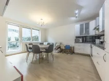 Prodej bytu 3+kk, Praha - Hostavice, U Hostavického potoka, 70 m2