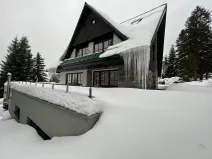 Prodej rodinného domu, Benecko, 635 m2