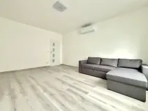 Pronájem bytu 3+1, Jevišovice, 72 m2