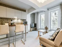 Pronájem bytu 1+kk, Praha - Holešovice, Jankovcova, 33 m2