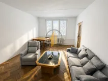 Prodej bytu 2+1, Jičín, Nám. V. Čtvrtka, 65 m2