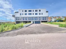 Prodej garážového stání, Znojmo, Kosmákova, 17 m2