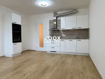 Pronájem bytu 1+kk, Praha - Letňany, Pavla Beneše, 43 m2