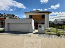 Pronájem rodinného domu, Zlonín, Borová, 198 m2