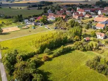 Prodej pozemku pro bydlení, Uhersko, 3765 m2