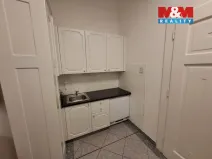 Pronájem kanceláře, Praha, Opletalova, 131 m2