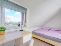 Pronájem bytu 1+kk, Praha - Žižkov, U kněžské louky, 25 m2