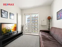 Prodej bytu 1+kk, Praha - Libeň, Novovysočanská, 24 m2