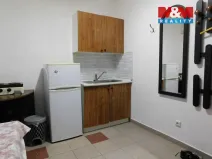 Pronájem kanceláře, Kladno, Pavlisova, 140 m2