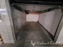 Pronájem garáže, Praha - Strašnice, Štěchovická, 16 m2