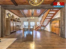 Prodej chalupy, Chřibská - Dolní Chřibská, 250 m2