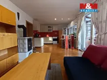 Prodej rodinného domu, Hukvaldy - Dolní Sklenov, 200 m2