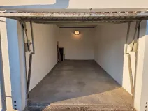 Pronájem garáže, Hradec Králové, U Mostku, 17 m2